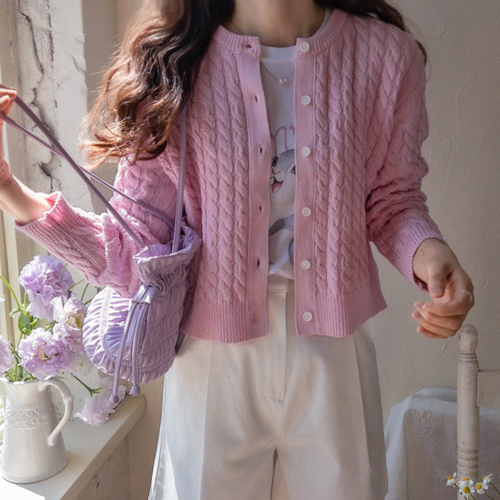 A bright twist Cardigan for spring to come [size: F(55~66)]