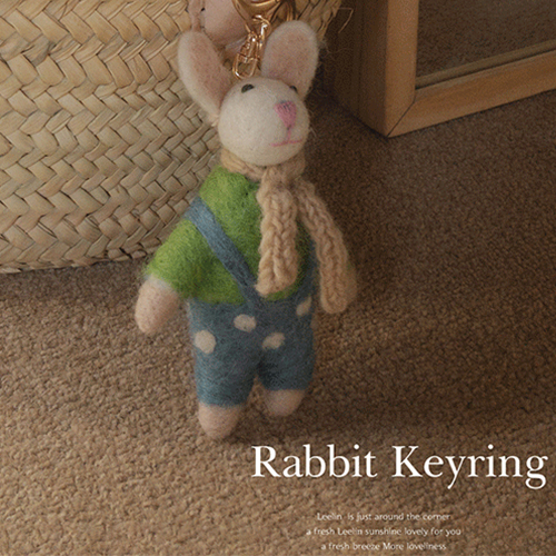 Fluffy wool rabbit keyring