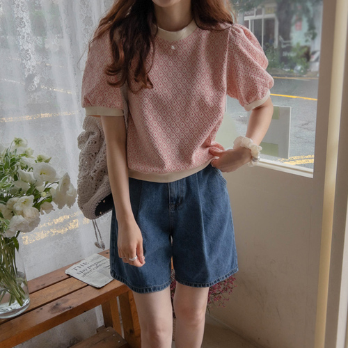 [LABEL] Sindia Flower Jagard Sugar Puff Tee[size:F,1]