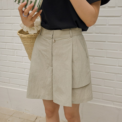 Big pocket line 4 part pants [size: S, M]