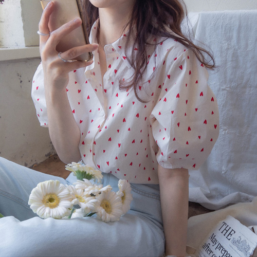 <FONT color=#5a3954>MADE LIN</font> Crochen Half Sleeve Heart Blouse <FONT color=#d8a4a4>[Scratch Sale]</font>