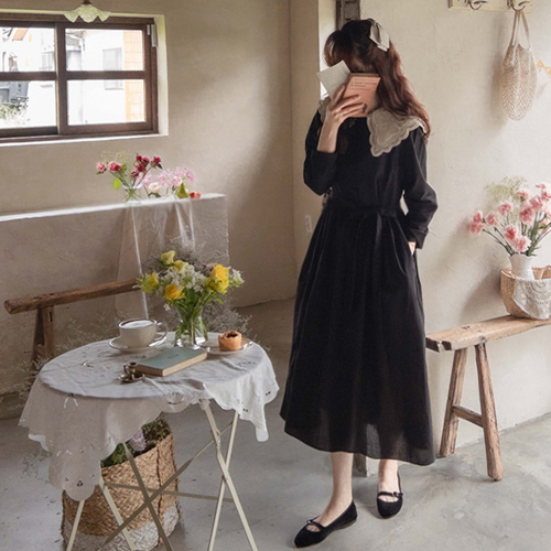 [LABEL] Claude punching flower embroidery wavy collar elegant edge fit One Piece [size: F(55~66)]