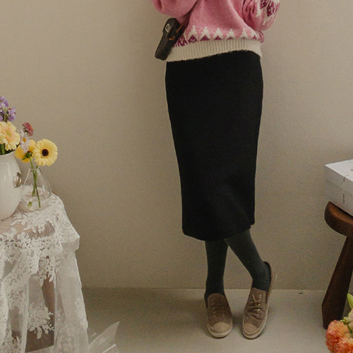 <FONT color=#5a3954>MADE LIN</font> Chewy Span Back Slit Fleece Skirt [size: F,1 Mini/Long]