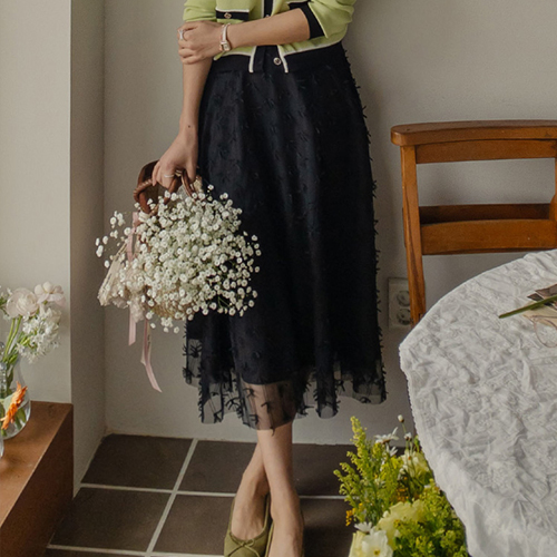 [New 7,000 won discount] <FONT color=#5a3954>MADE LIN</font> Roman Poongsung bowknot flare sheath skirt [size: F(55~66)]
