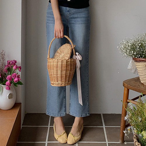 [New product 7,000 won special price] [Pants restaurant] [Pretty length without alterations] <FONT color=#5a3954>MADE LIN</font> Bening subtle washing hidden banding straight fit Pants [size: S, M, L, XL]