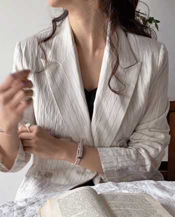 [LinenJK until summer] Raina Classic Mood Stripe Linen Jacket [size: F(55~66)]