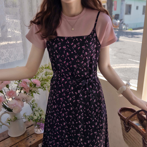 [New product special price 10,000 won discount] <FONT color=#5a3954>MADE LIN</font> Summer Rose Soft Flexible Challang Fit Edge One Piece [size: S, M]