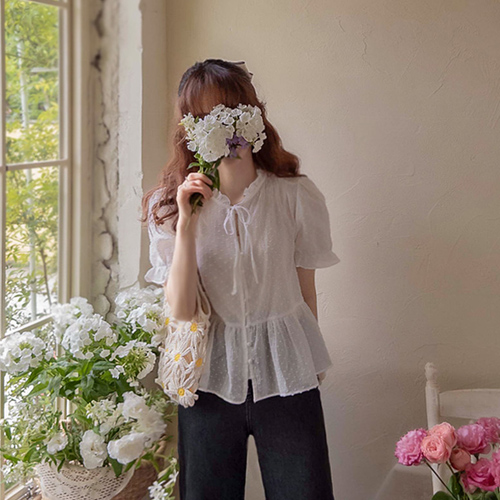 [LABEL] Summer Snow Flower Ann Ribbon Sharing Cute Fit Puff Blouse [size: F(55~66)]