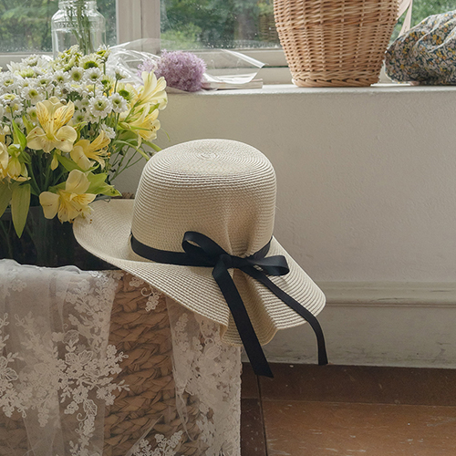 Black Ribbon Rattan Bucket Hat