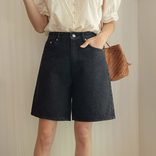 Light daily flab cover A-line fit black and blue denim pants[size:S,M,L]