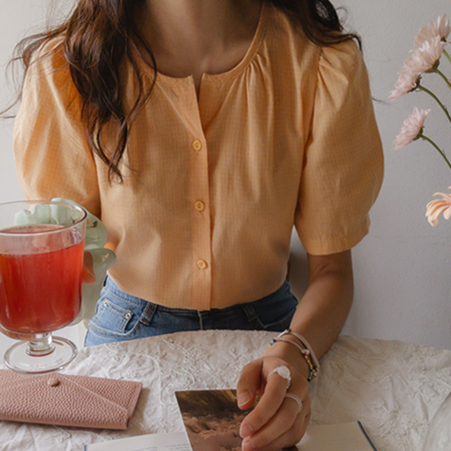 [Best Special Price 6,000 Won Discount] <FONT color=#5a3954>MADE LIN</font> Glow Fresh Orange Summer Check Blouse [size: F (55~66), 1 (77)]