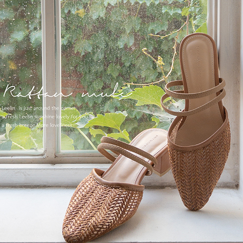 Rattan instep two-way slippers