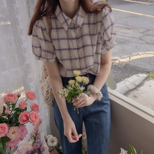 [New product special price 9,000 won discount] <FONT color=#5a3954>MADE LIN</font> Jay Plan Summer Check Wrinkle-free, slim fit Puff Blouse [size: F, 1]