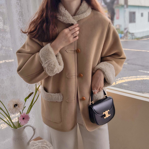 [LABEL] Butter beige lining, warm fur, round collar, flexible Mustang [size: F (55~66)]