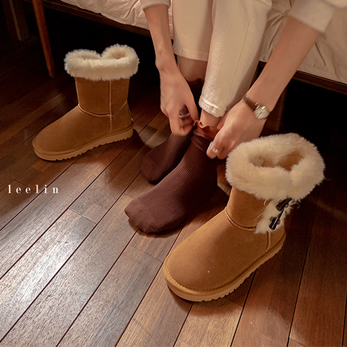 Chestnut Double-button key point ugg boots