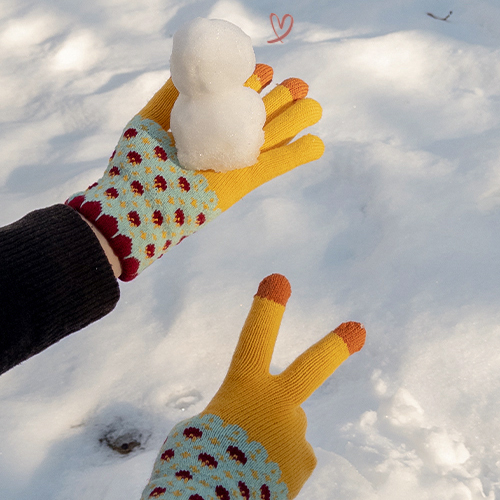 Bitter chocolate napping color combination gloves