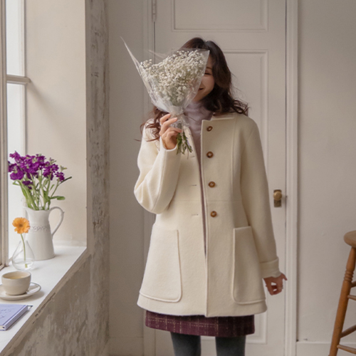 [New product special price 17,000 won discount] <FONT color=#5a3954>MADE LIN</font> [2Ounce quilting!] [Wool100%] Mini Shell Luxurious Wool Line Four Button Coat [size: S, M]