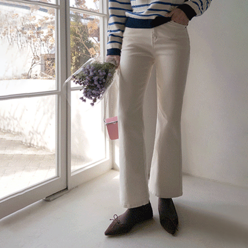 [Comfortable to wear all day] Boot cut pants with a comfortable waist band wherever you go [size: S, M, L]