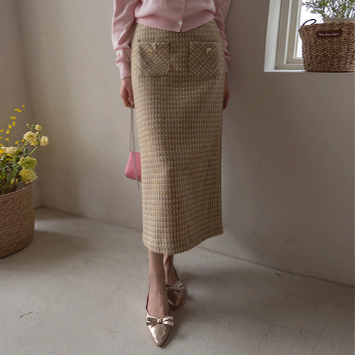 [Woolhamyu] Miyu Latte Check Heart Button Aline Tweed Skirt [size: F(55~66)]