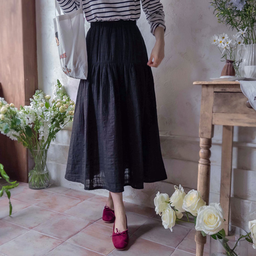 [New product special price 7,000 won discount] <FONT color=#5a3954>MADE LIN</font> Royvelz subtle pattern breezy lovely fit skirt [size: F (55~66)]