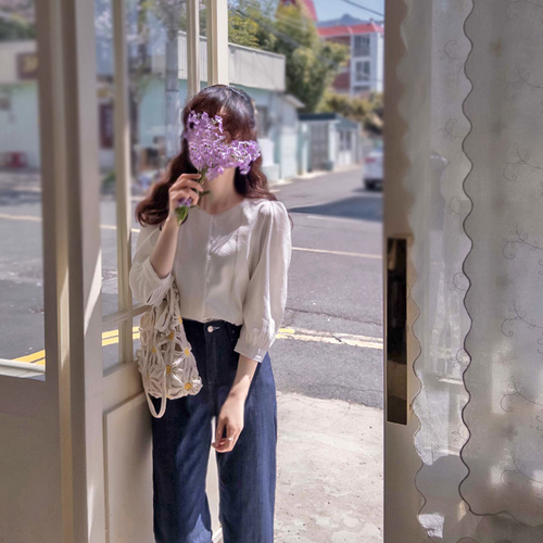 [LABEL] Chromie Miniless Square Neck Slim Fit 7-part Blouse [size:F(55~66)]
