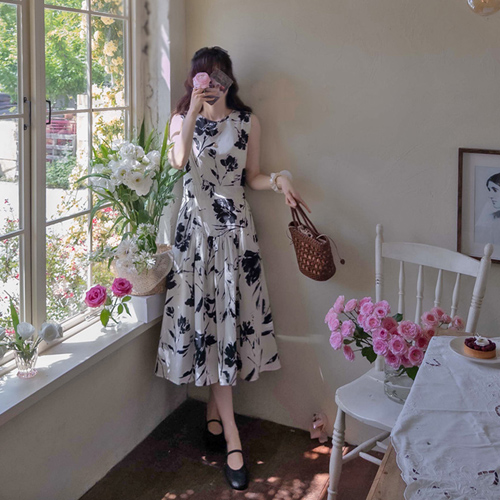 [LABEL] Shred Flower Elegant Edge Fit One Piece [size:F(55~66)]