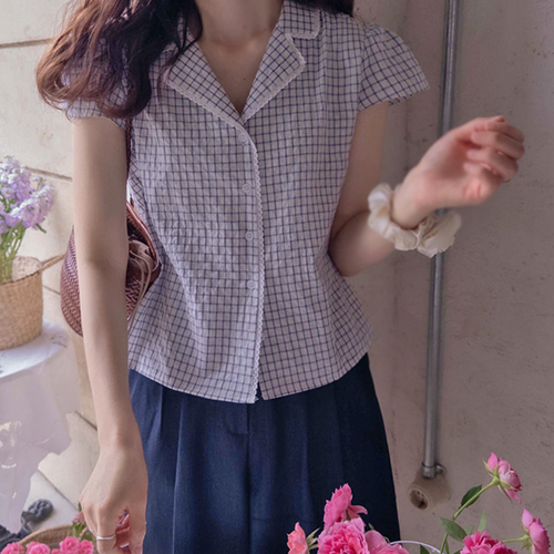 Zandbell Mini Lace Neck Seersucker Cool Check Blouse [size: F (55~66)]