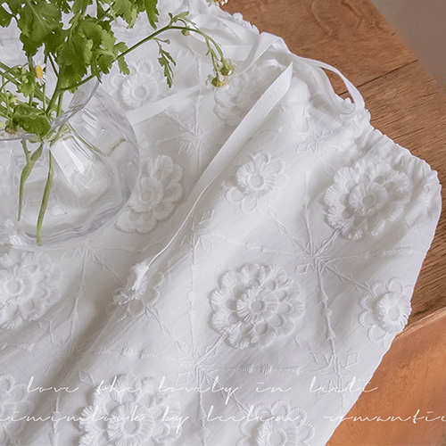 [LABEL] Remiyu 3D Flower Embroidery Waist Strap Adjustable Long Skirt [size: F (55~66)]