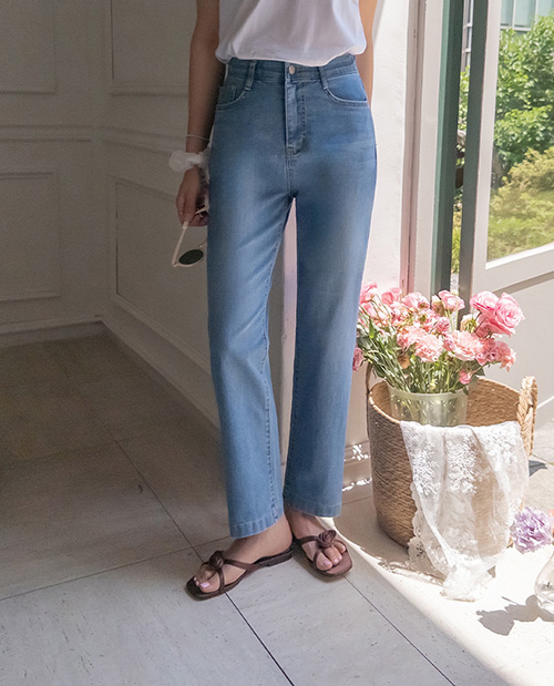 Dayel Slim Fit Summer Cool Denim Pants [size:S,M,L]