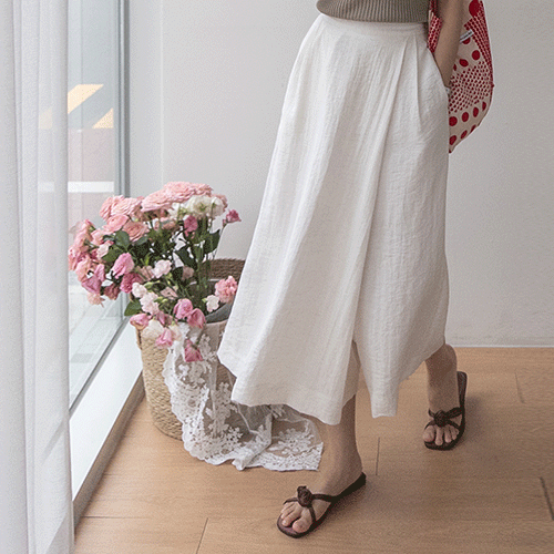 [Huddle Huddle] Eluan Wide 8-part Skirt Pants [size: F (55-66)]