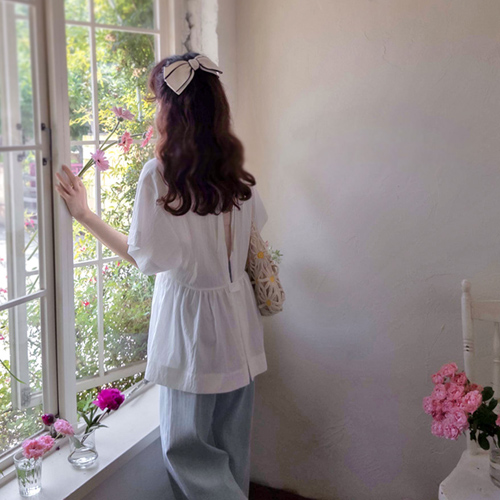[New product special price 6,000 won discount] <FONT color=#5a3954>MADE LIN</font> Anklemin Summer body cover lovely sharing Blouse [size: F (55~66)]