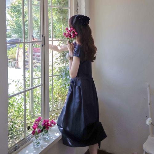 [New product special price 13,000 won discount] <FONT color=#5a3954>MADE LIN</font> Symphony Linen Bijo Button One Piece [size: F (55~66)]