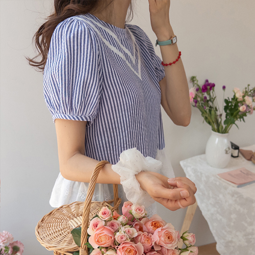 [New product special price 5,000 won discount] <FONT color=#5a3954>MADE LIN</font> Chinois double lace Stripe Blouse [size: F (55~66)]