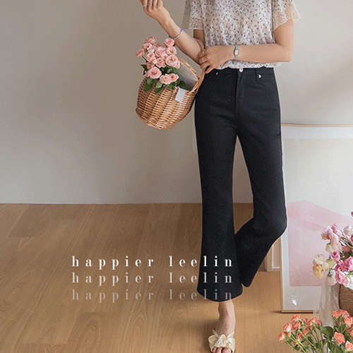 [New product special price 8,000 won discount] <FONT color=#5a3954>MADE PREMIUM</font> Joynel Stretch Crop Boot cut Pants [size: S, M, L, XL]