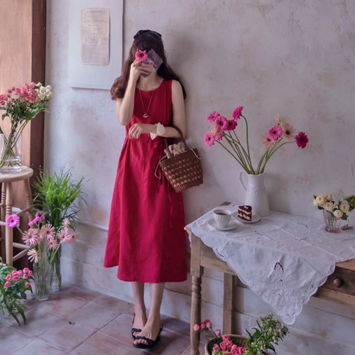 [New product special price 10,000 won discount] <FONT color=#5a3954>MADE LIN</font> shoulder pin tuck Linen Sleeveless One Piece [size: F (55~66)]