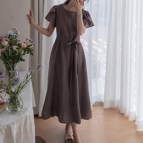 [LABEL] Mellow Silver Glossy Shirring Aline One Piece [size:F,1]