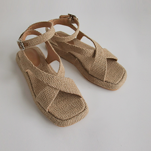 Epi Buckle Strap Sandals [Scratch Sale]