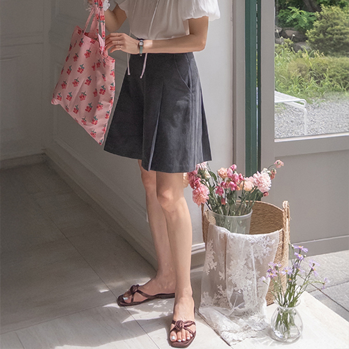 [New Arrival Special Price 6,000 Won Discount] <FONT color=#5a3954>MADE LIN</font> Biello Pintuck Linen Half Pants [size: S, M, L]