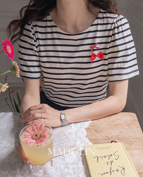 [New Arrival Special Price 3,000 Won Discount] <FONT color=#5a3954>MADE LIN</font> Neju Stripe Bowknot Key Point Tee [size: F (55~66)]