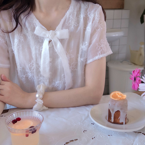 Anne Franz Summer Petal Race Luxurious See-through Look Blouse [size: F(55~66)]
