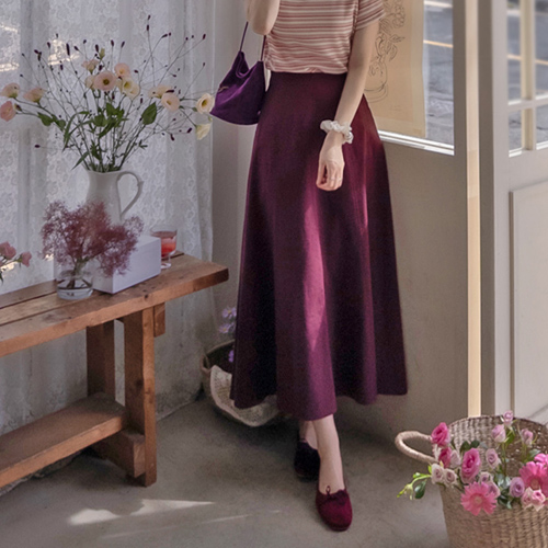 Anne Loyker Autumn-inspired, elegant fit, great coordination Skirt [size: M (55~66), L (77)]