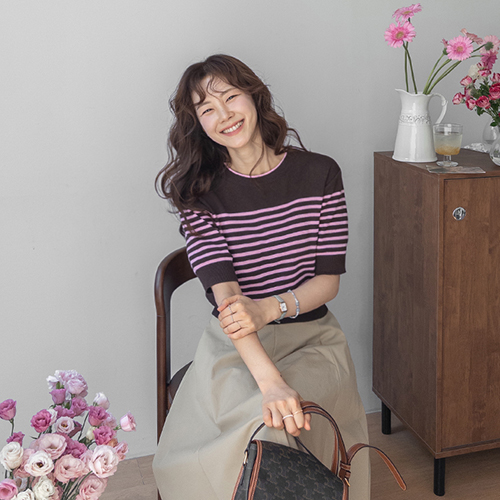 Classic soft texture color combination Stripe Knit [size: F(55~66)]