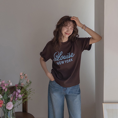 [LABEL] Louis Chewy, Soft Lettering T-shirt [size: F(55~66)]