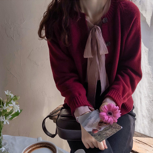 [Best Special Price: 10,000 Won Discount] <FONT color=#5a3954>MADE LIN</font> Cashmere Soft Merino Wool Machine Washable Daily Style Cardigan [size: F (55-66)]