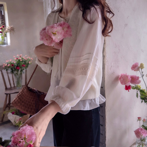 Rodelli Anne Ribbon Love Pintuck Race Blouse [size: F(55~66)]