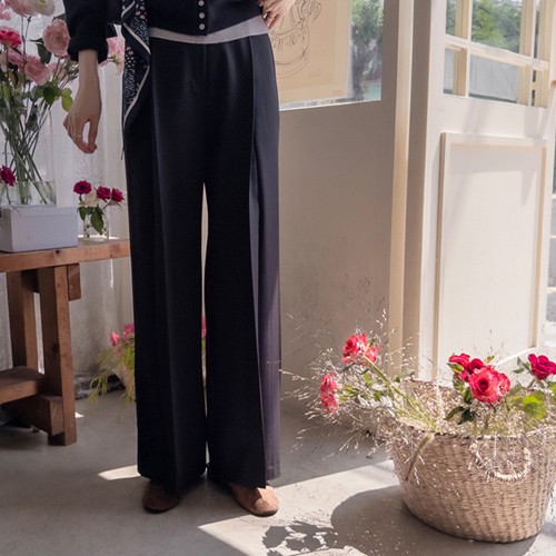 Jenne Pintak sleek line stylish and comfortable Pants [size: S, M, L]