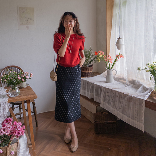 Rubello's lively lovely Denim H-line Skirt [size: F (55-66)]
