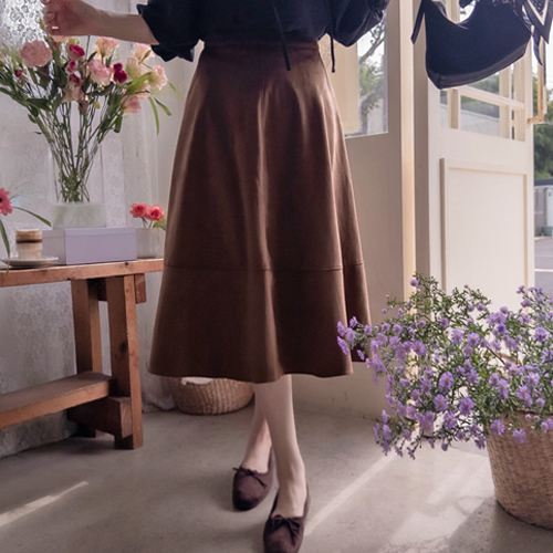 Clara Soft Suede High-End Skirt [size: S(55), F(66~77)]