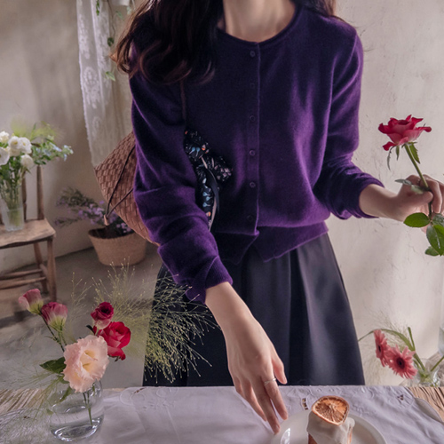 Crancia Round Neck Fluffy Cardigan [size: F(55~66)]