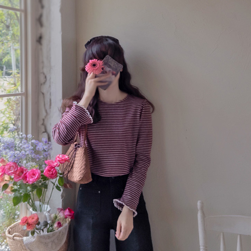 [New Arrival Special Price 5,000 Won Discount] <FONT color=#5a3954>MADE LIN</font> Eisen Stripe Diagonal Sleeve Race Tee [size: F (55~66)]